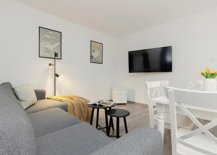 Apartments City Center By Noclegi Renters
